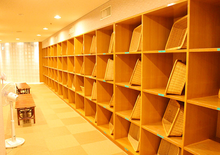 Changing room. (1F Aurora no Yu and Hibarami no Yu)
