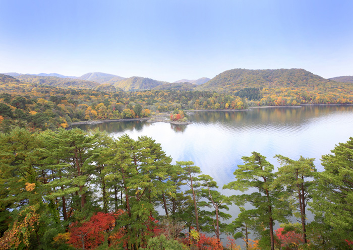 Lake Hibara / Urabandai. The largest lake located in the heart of the Bandai Plateau.