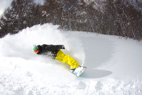 Nearby ski resort opening information