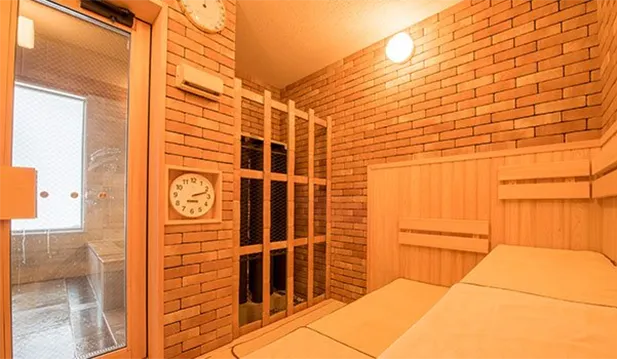 High-temperature sauna