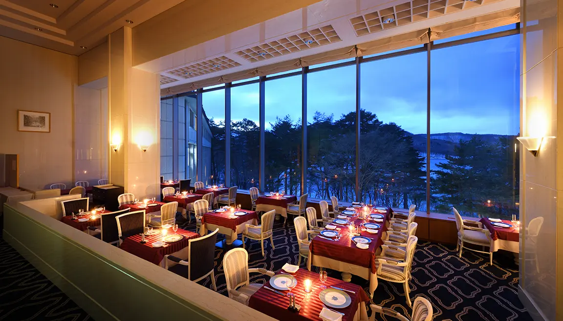 French restaurant "Maple"