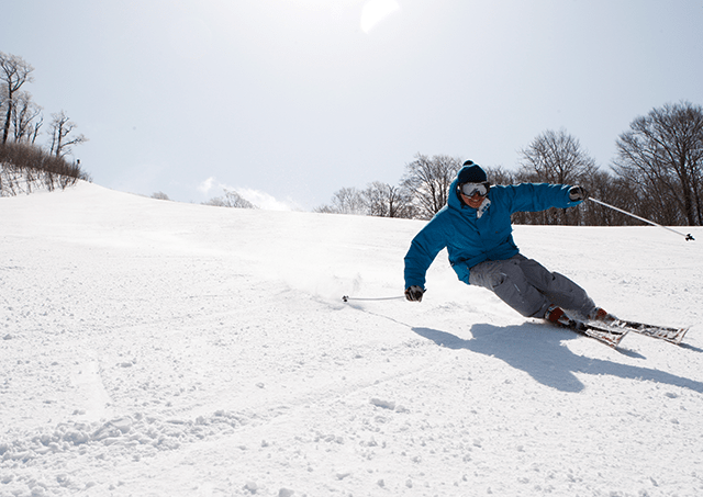 <Winter> Skiing and snowboarding