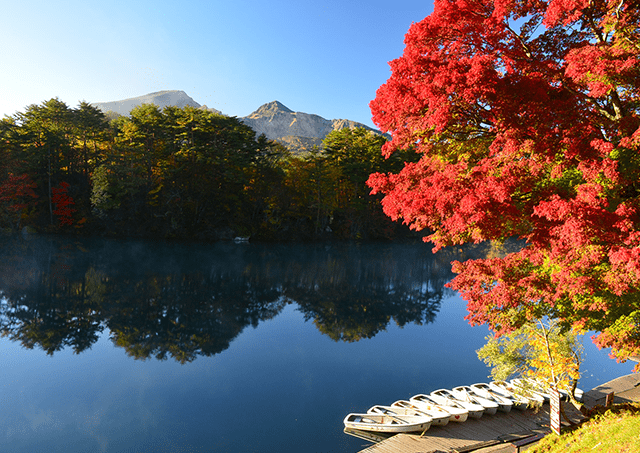 Lake Goshiki in autumn