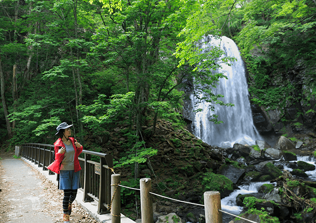 Onogawa Fudo Falls